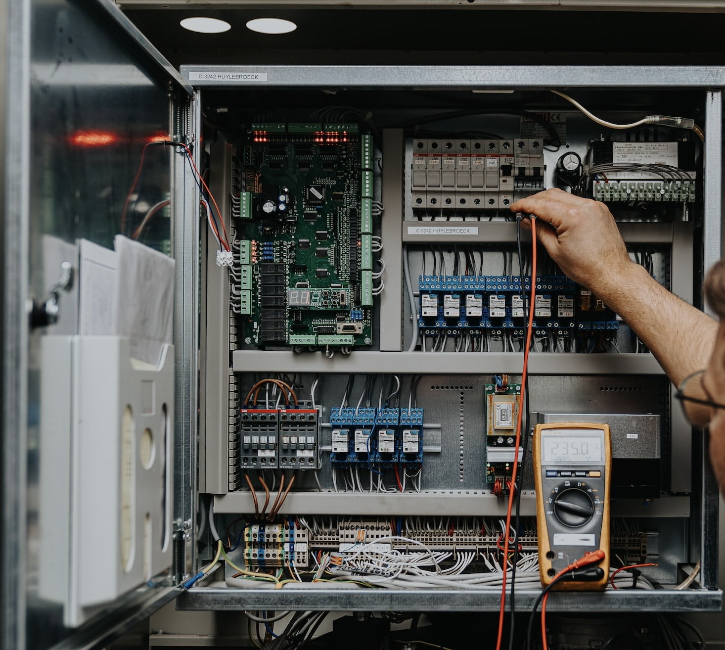 Keuring huishoudelijke elektrische installatie. Welke documenten moet u bij de controle voorleggen?